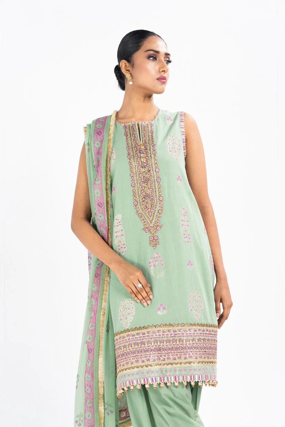 3 Pc Dyed Jacquard Shirt With Chiffon Printed Dupatta