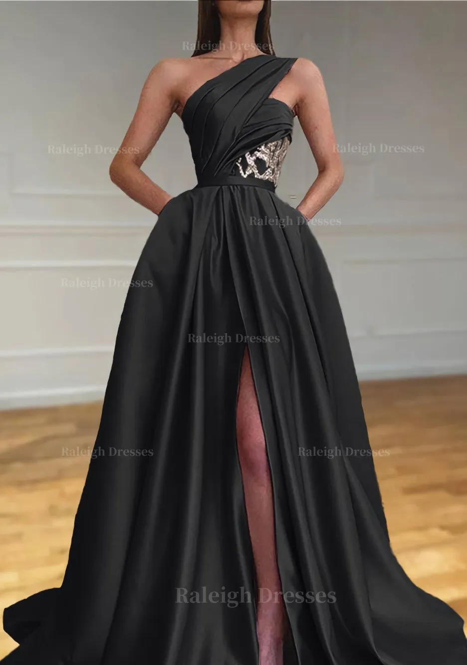 A-line One-Shoulder Sleeveless Sweep Train Satin Prom Dresses With Split Pleated