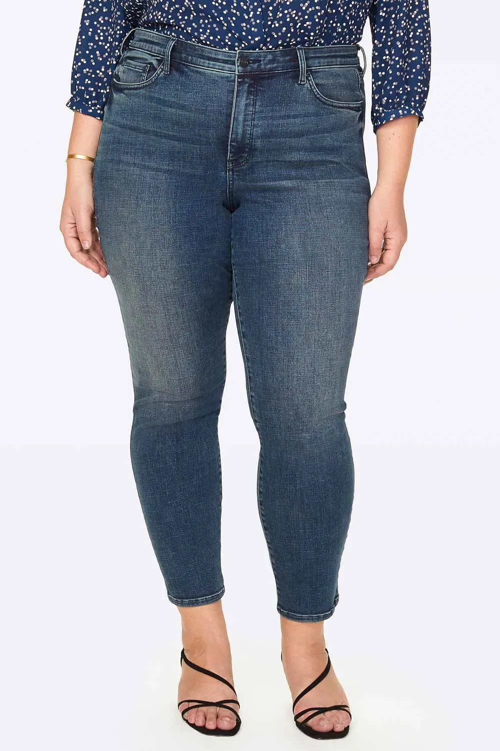 Ami Skinny Jeans In Plus Size - Lombard