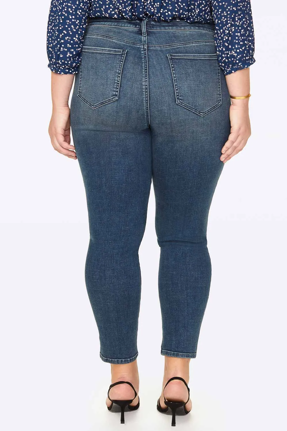 Ami Skinny Jeans In Plus Size - Lombard