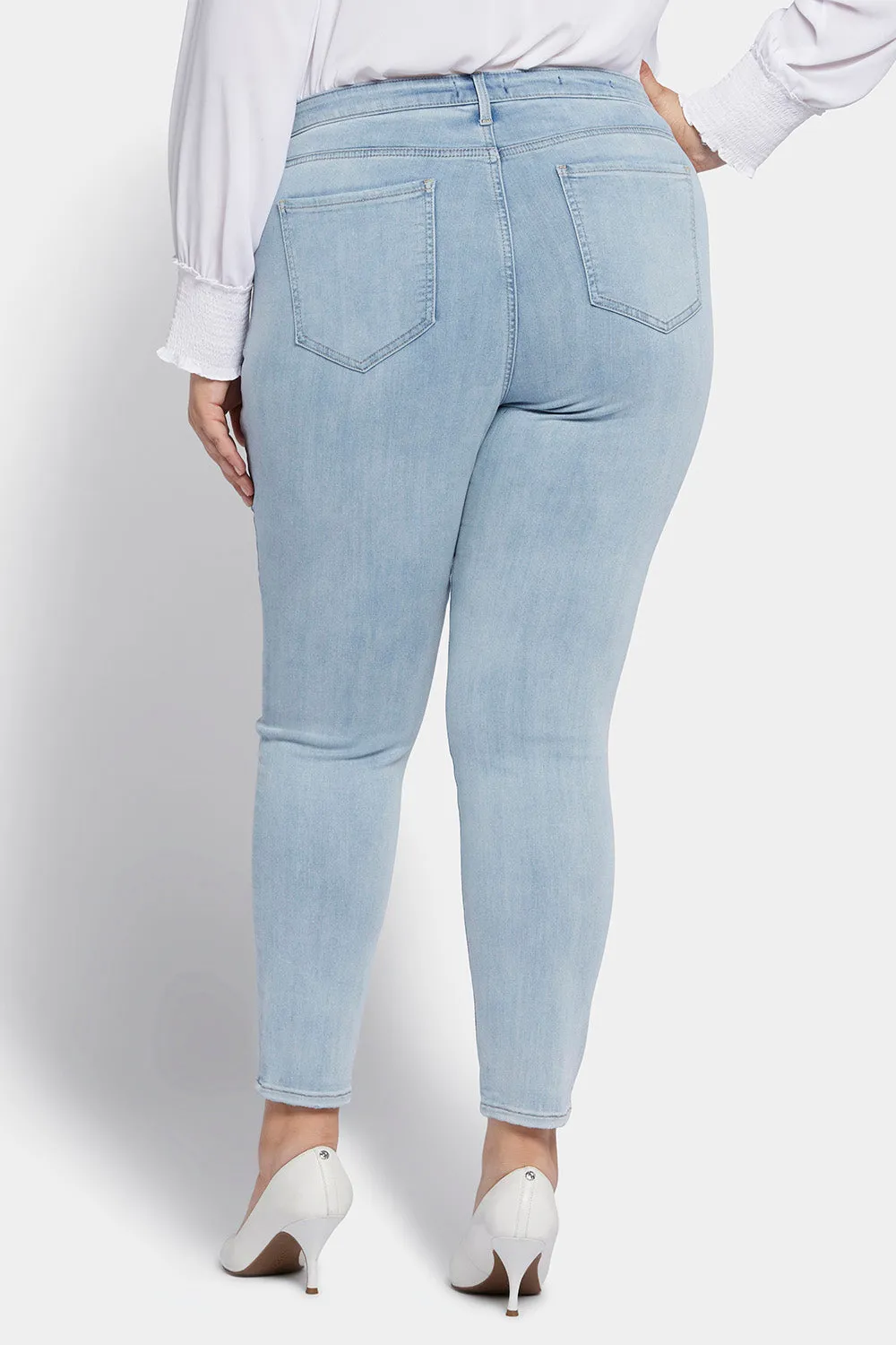 Ami Skinny Jeans In Plus Size - Westminster