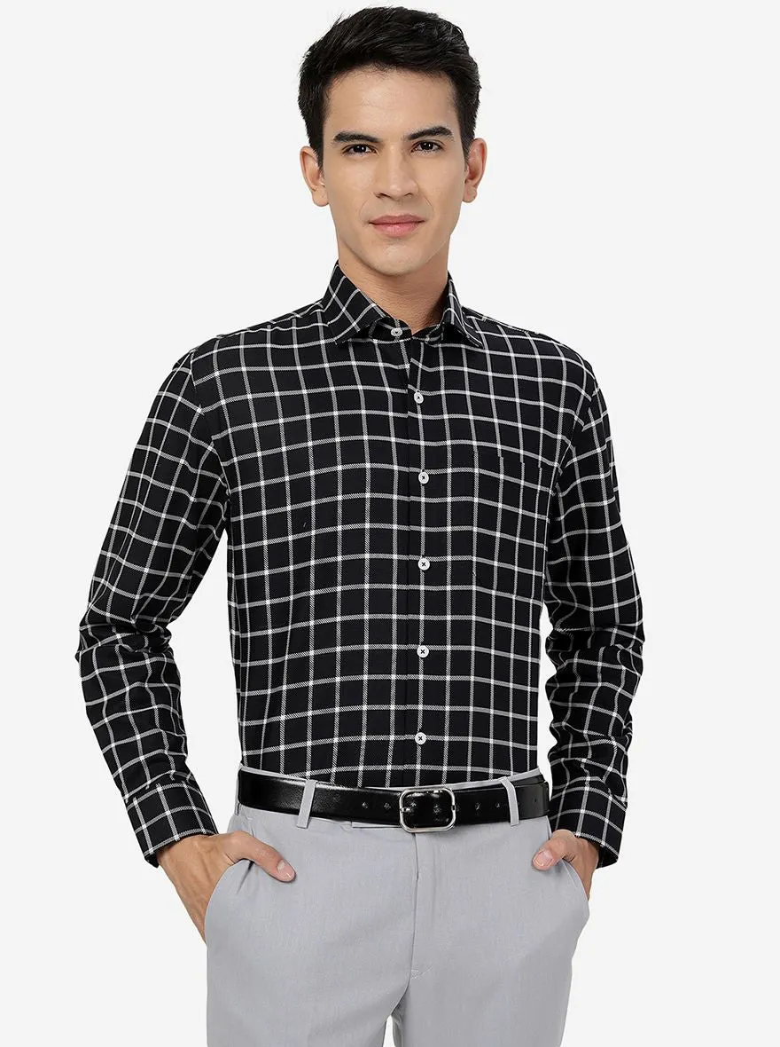 Black Checked Regular Fit Formal Shirt | JadeBlue