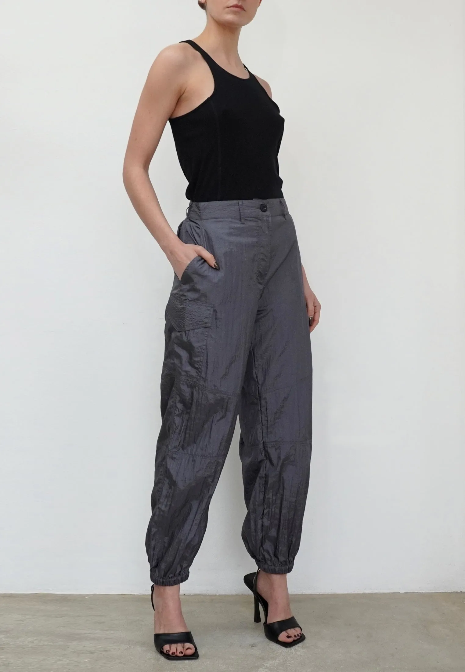 DISTANCE DARK GREY CARGO TROUSERS