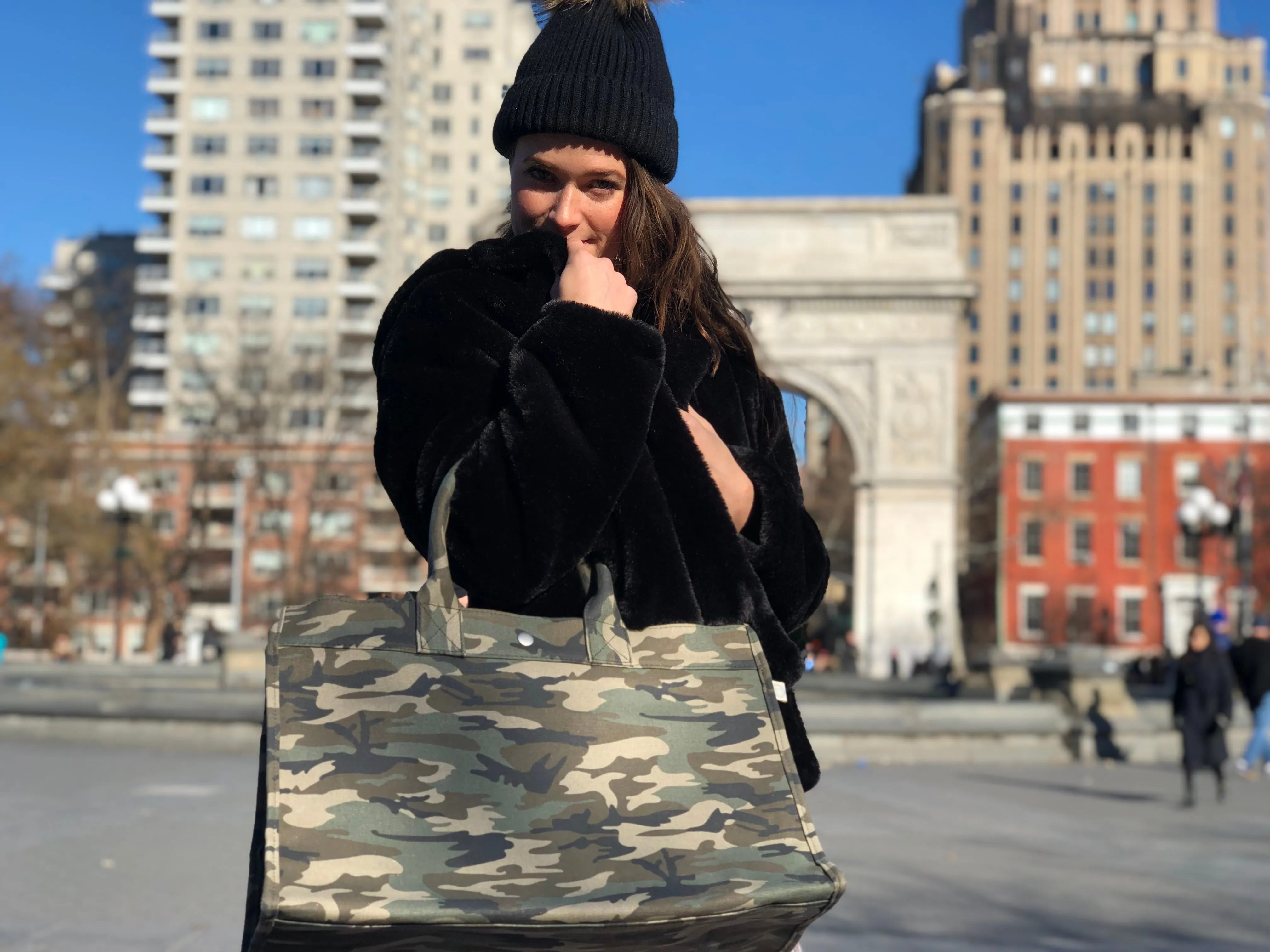 Koala Basics: East West Bag