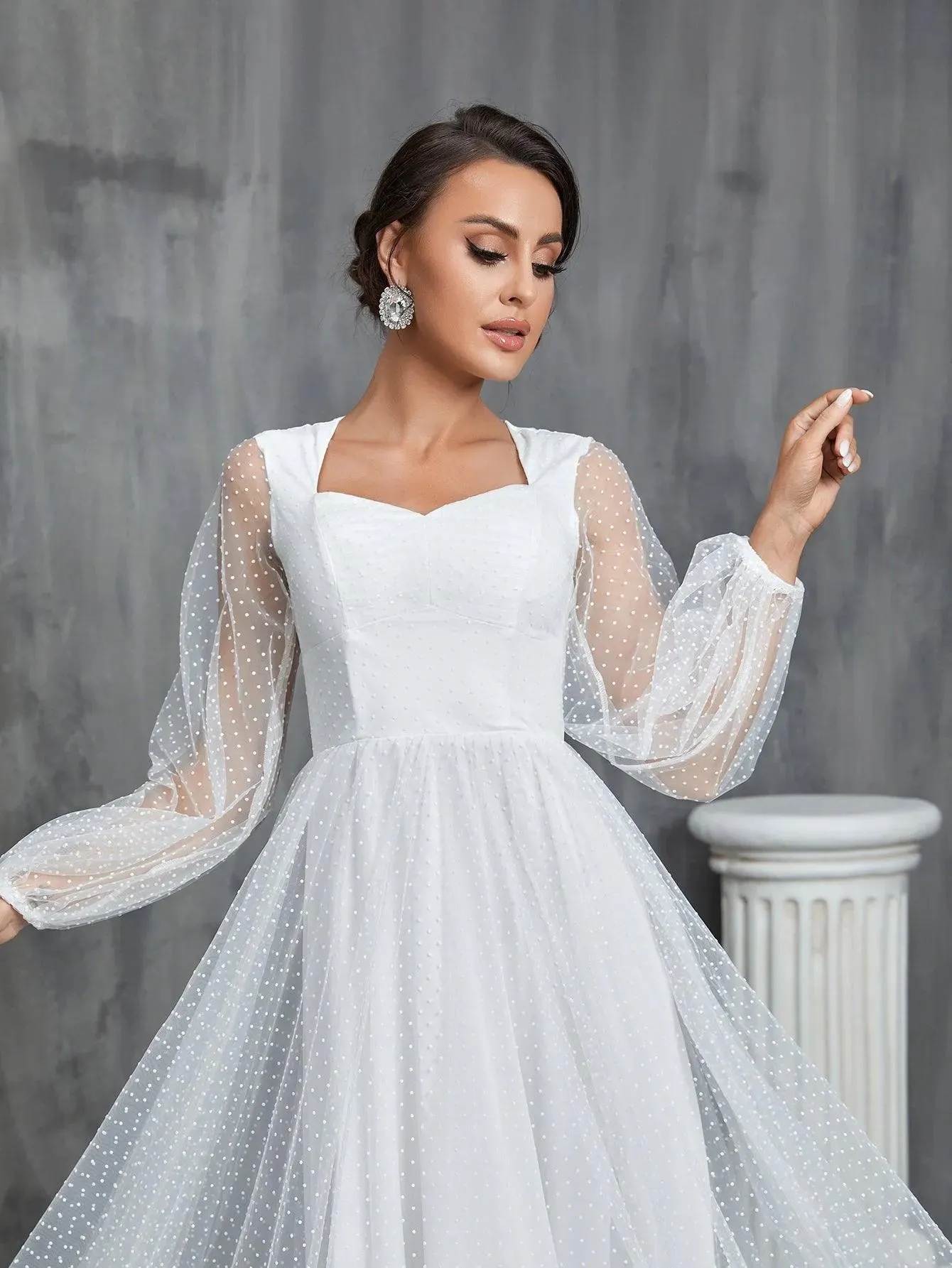 Lantern Sleeves Dobby Mesh Wedding Dress