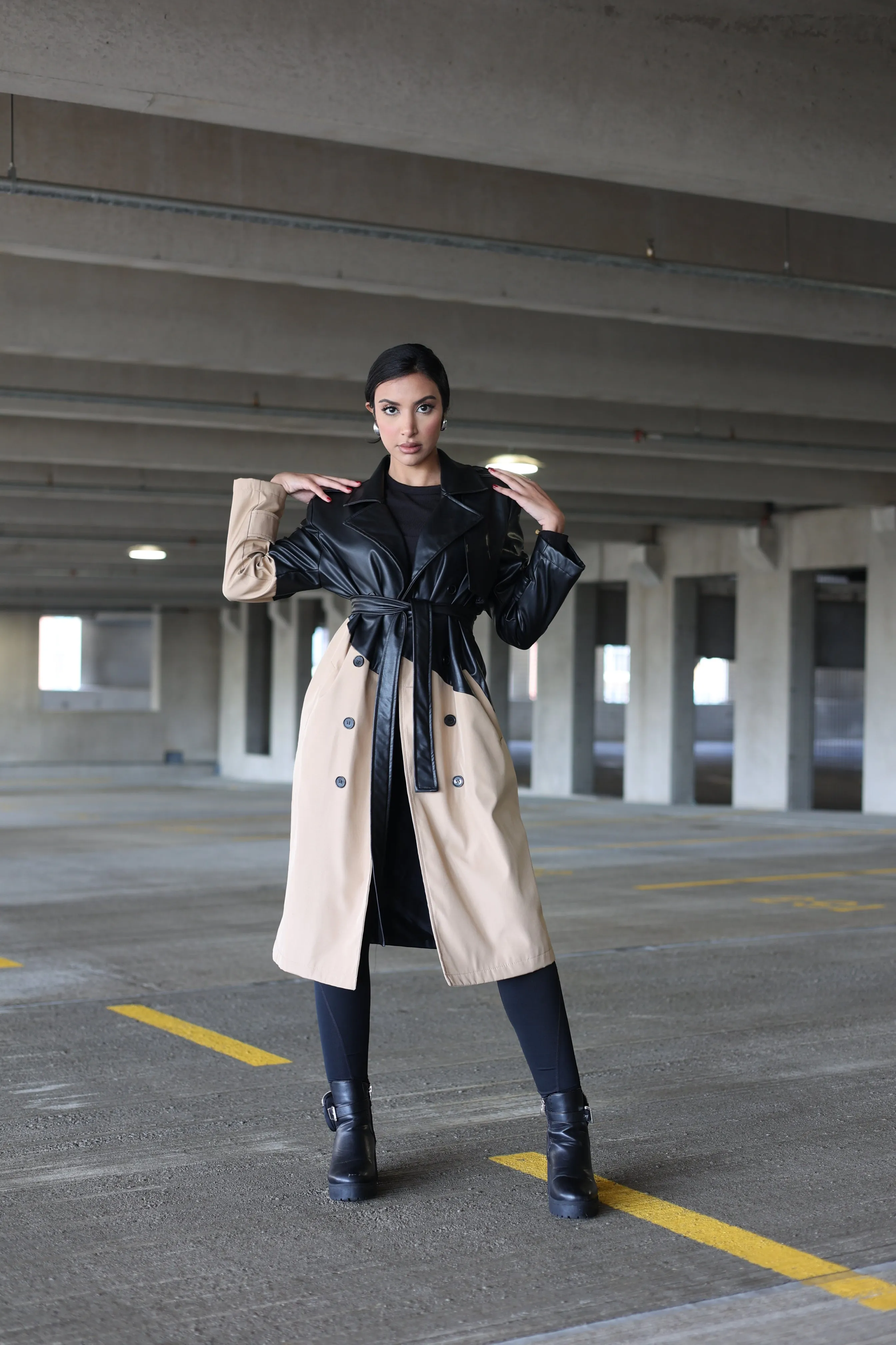 Lia 2 Tone Trench