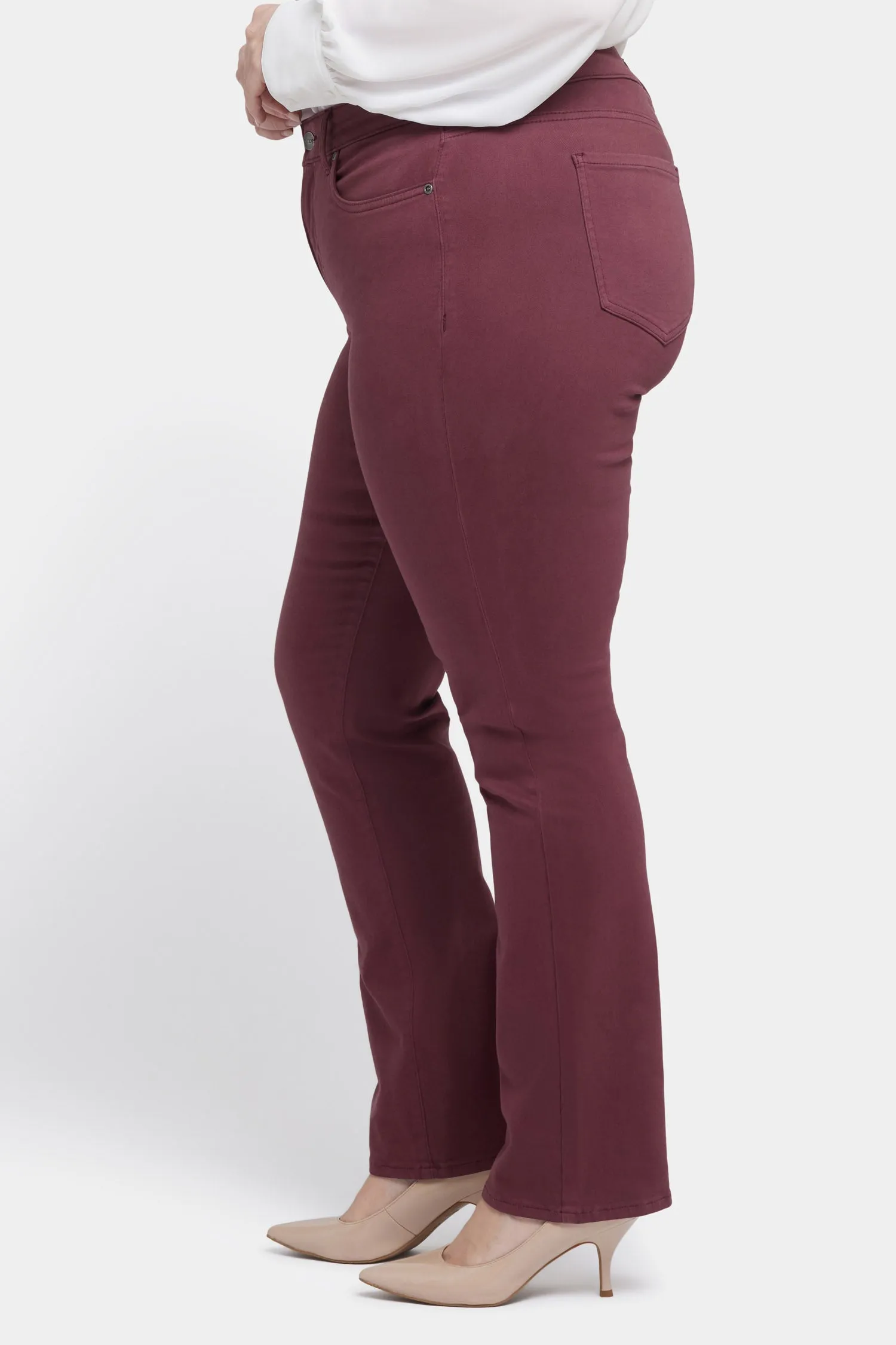 Marilyn Straight Jeans In Plus Size - Dark Cherry