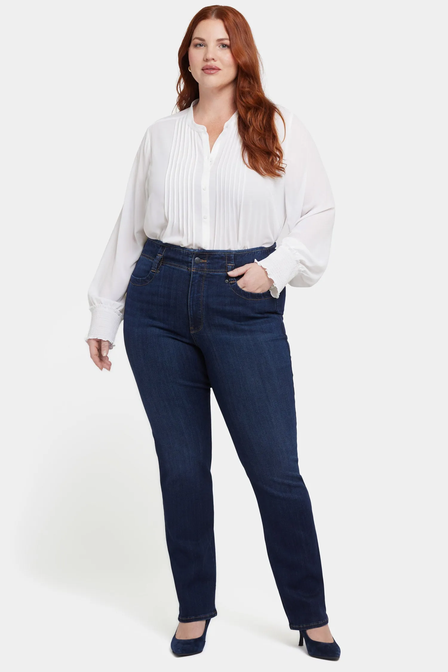 Marilyn Straight Jeans In Plus Size - Northbridge