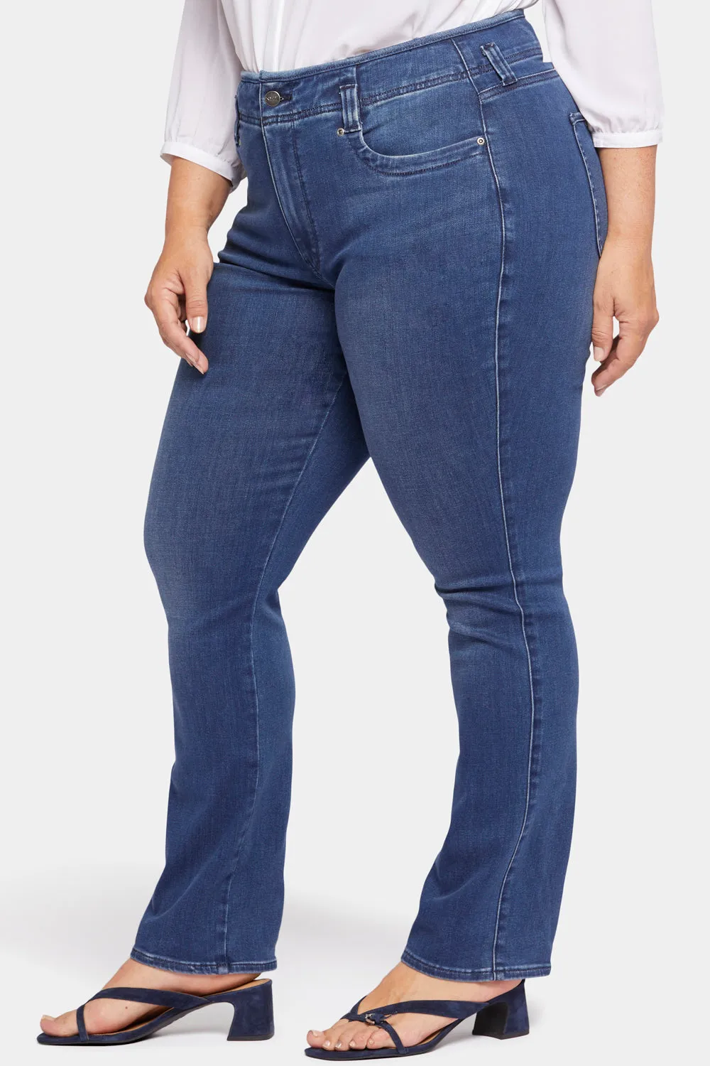 Marilyn Straight Jeans In Plus Size - Rendezvous