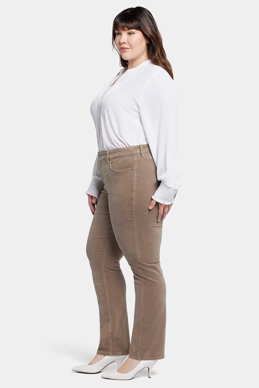 Marilyn Straight Pants In Plus Size - Saddlewood