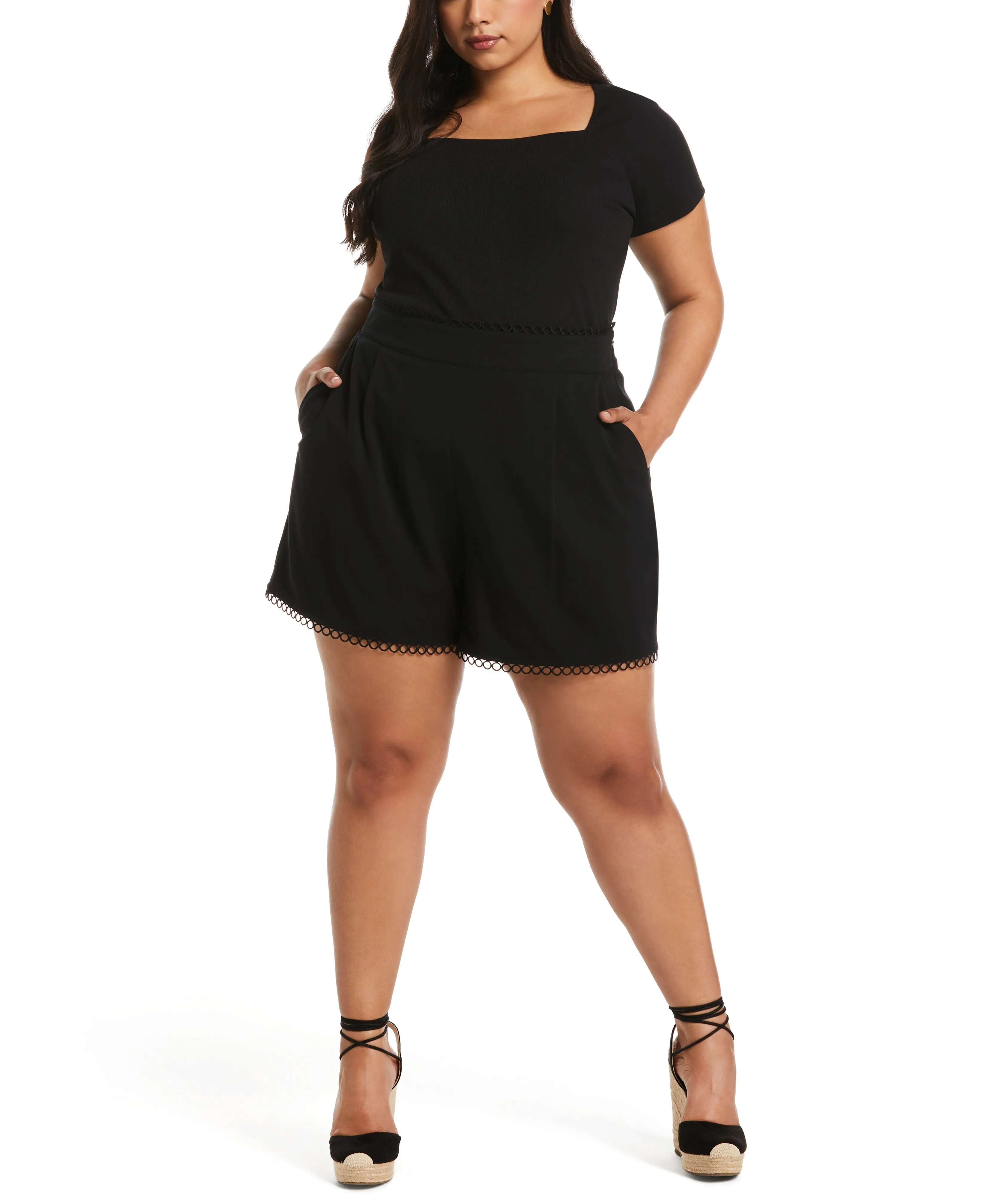 Plus Size Classic Fit Short with Loop Trim