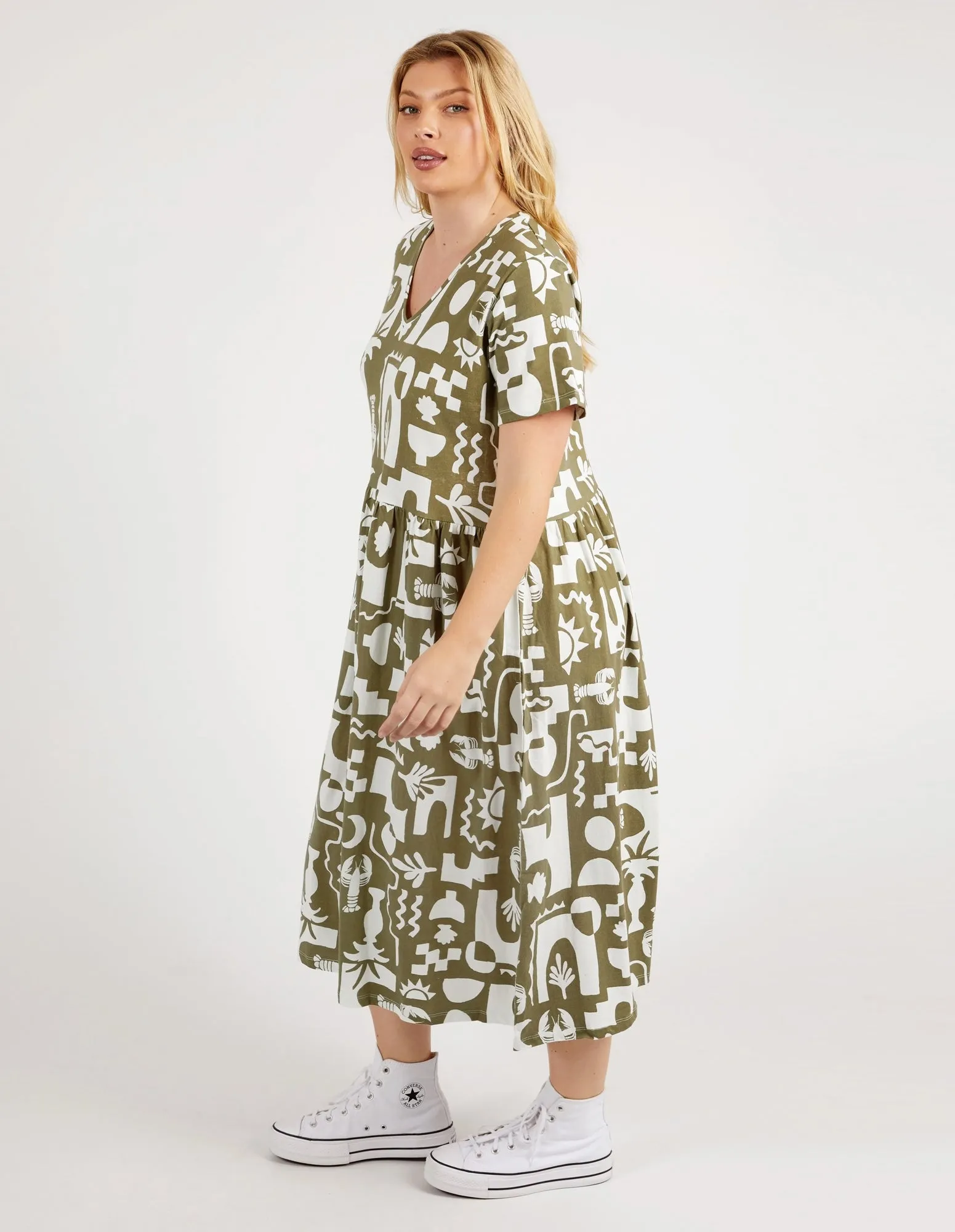 Postcard Tee Dress Khaki & Cream Print