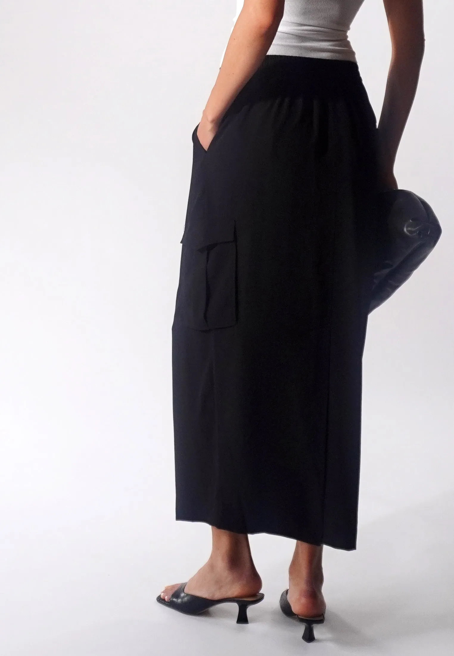 RAY SKIRT BLACK