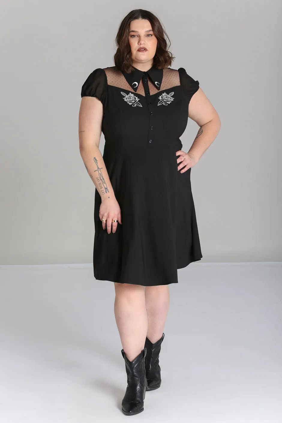 Roesia Dress