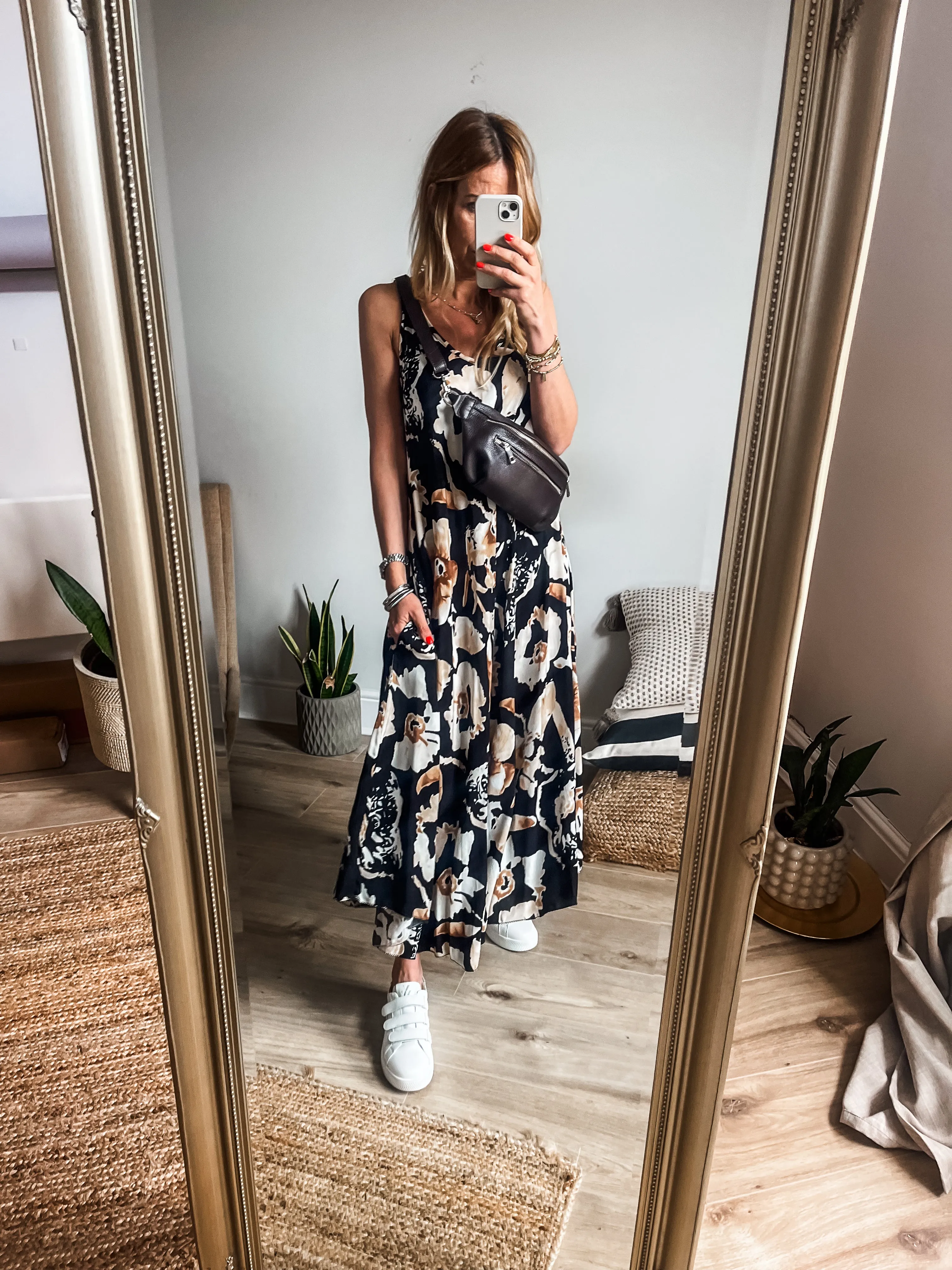 Sleeveless Swing Midi Dress