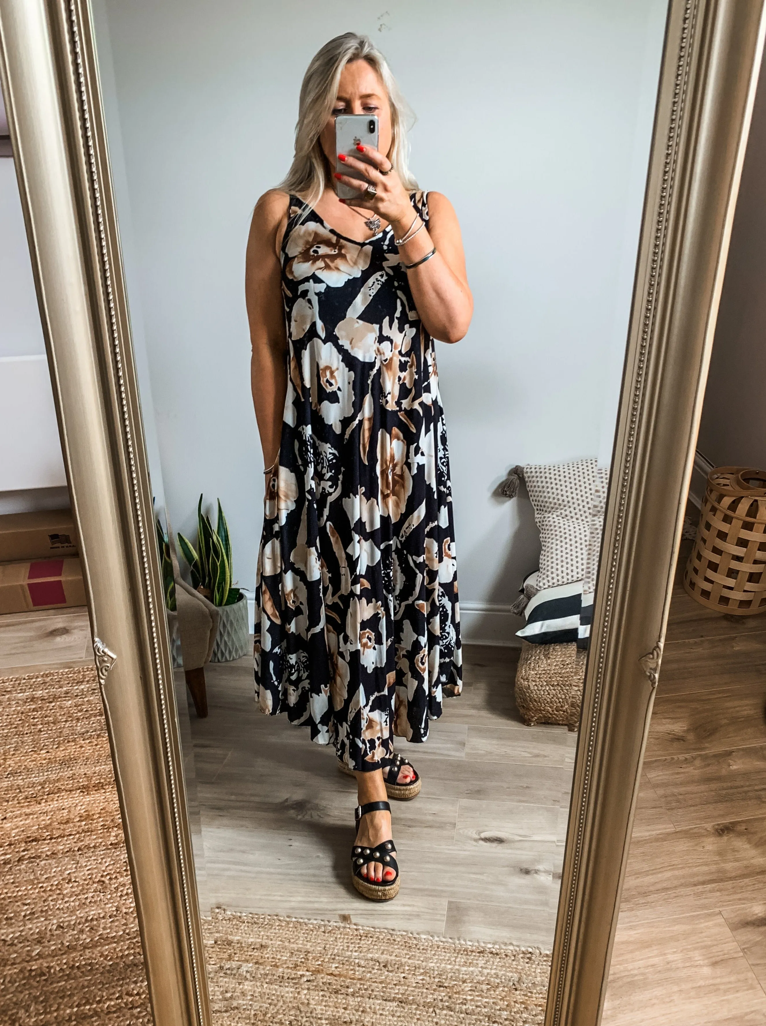 Sleeveless Swing Midi Dress