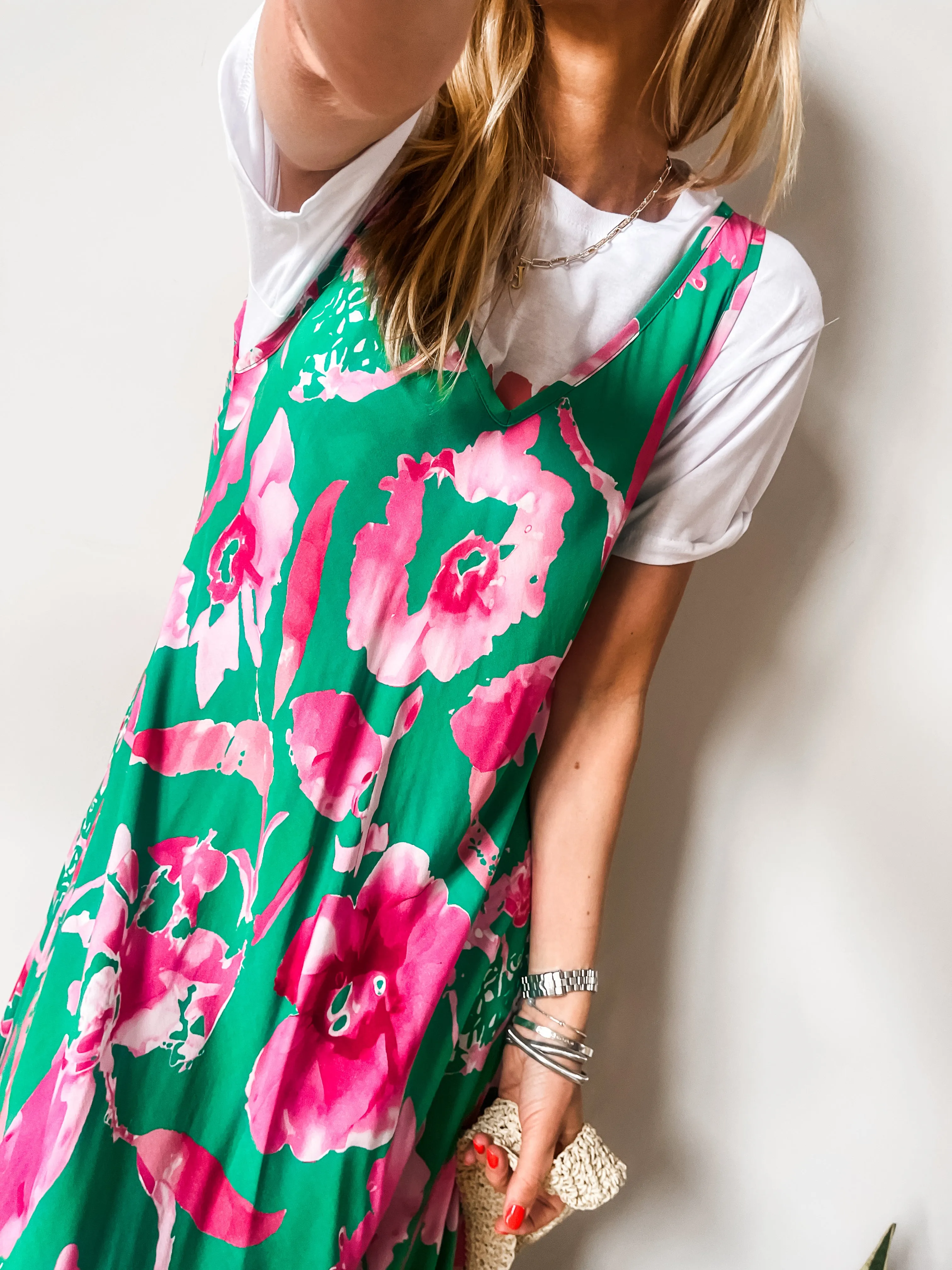 Sleeveless Swing Midi Dress