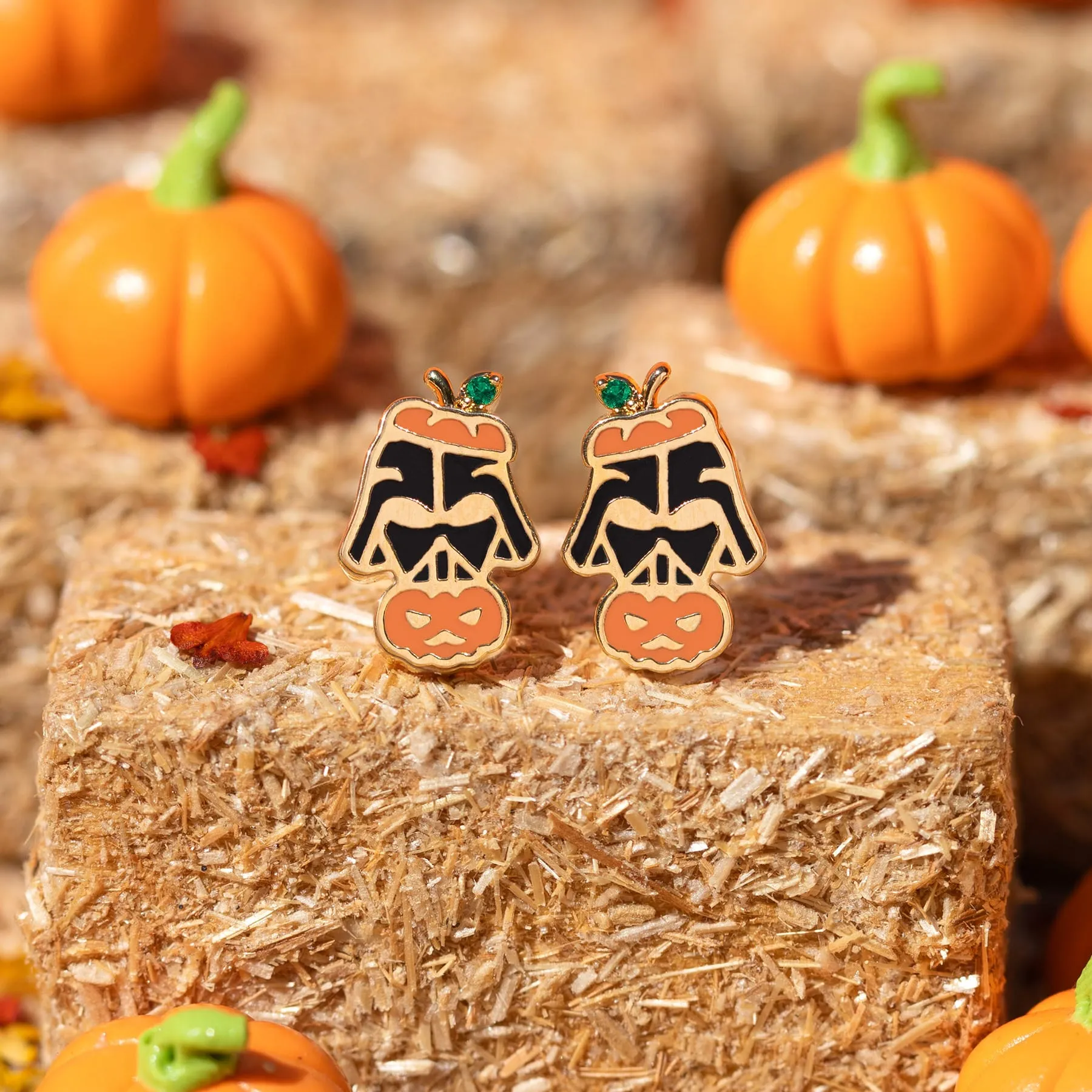 Star Wars™ Darth Vader™ Jack-O-Lantern Studs