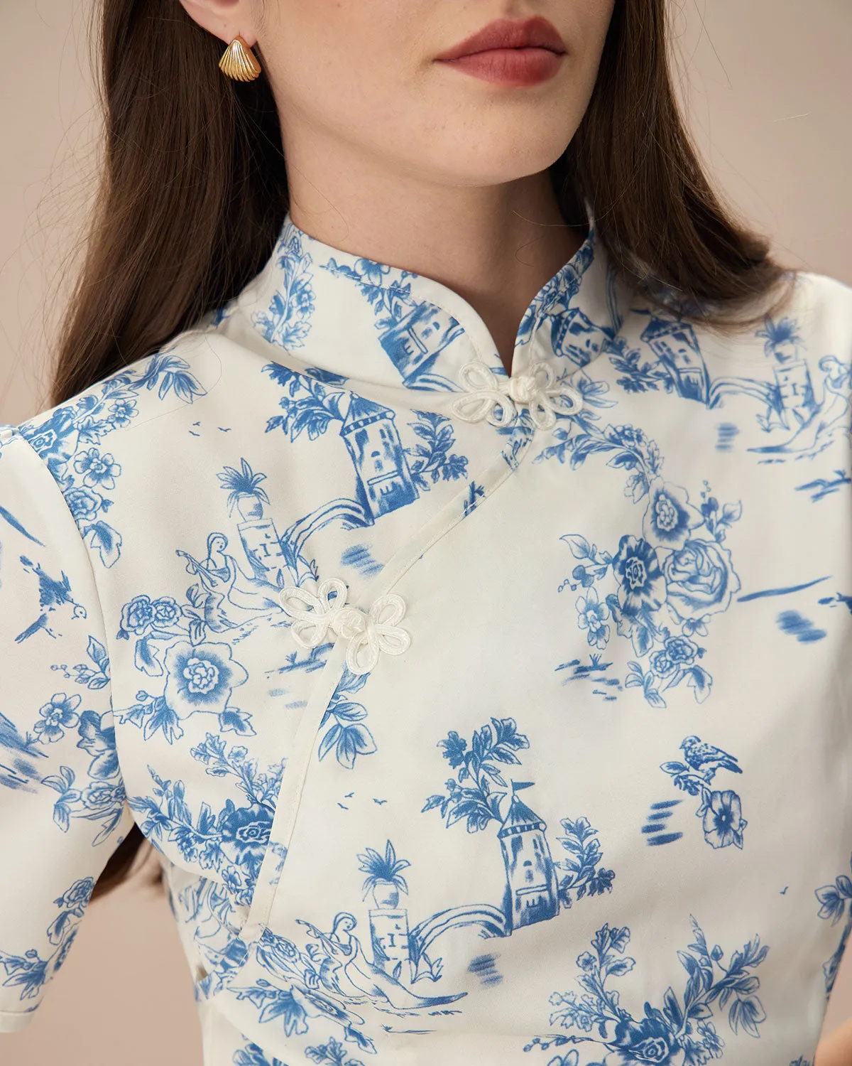 The Blue Mandarin Collar Floral Cheongsam