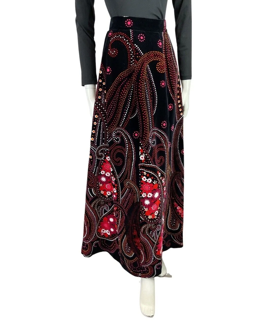 VINTAGE 60s 70s BLACK RED WHITE DOTTY DAISY PAISLEY VELVET MAXI SKIRT 4